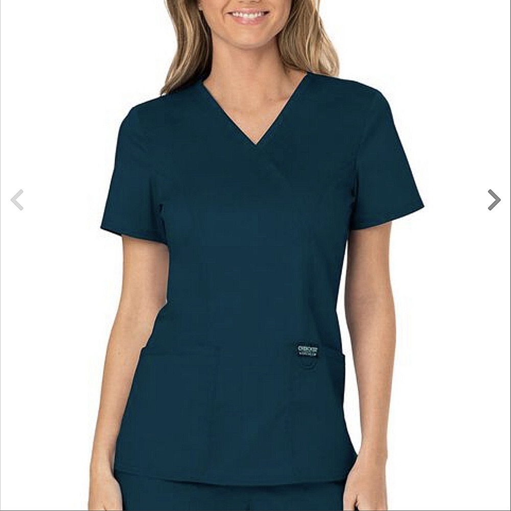 Caribbean Blue Scrubs Women Top S/Bottoms MP